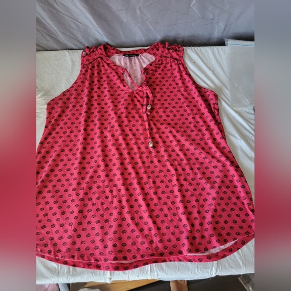 Lily Morgan Red Sleeveless Top with Tie Detail, Size XL - Picture 6 of 6